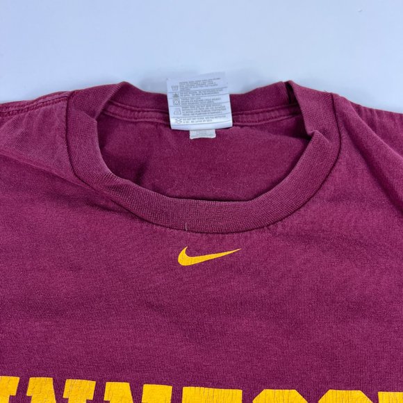 Y2K Nike Team Minnesota Golden Gophers Center Swoosh Shirt Large Red Faded Tee - Picture 7 of 16